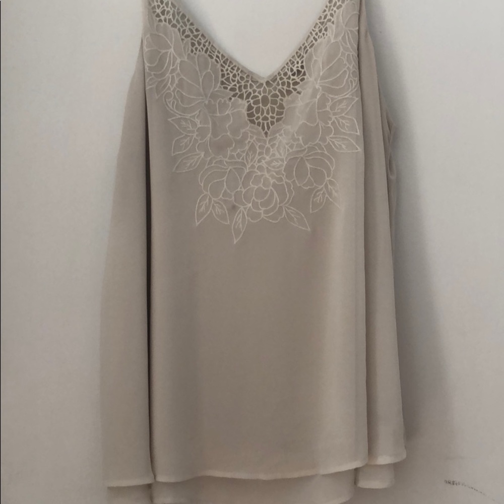 Cream Torrid Lace Detail Tank